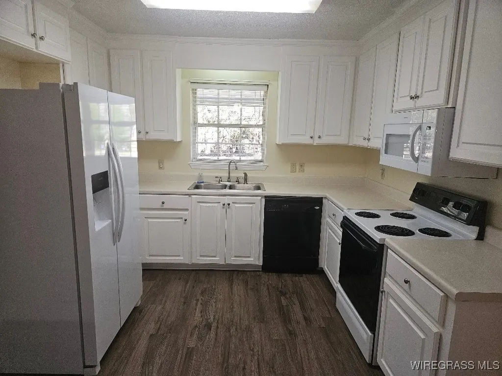 2500 Rosebush Road Dothan AL 36303