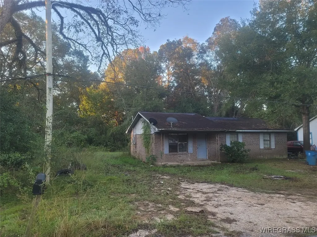 105 Stella Street Evergreen AL 36401