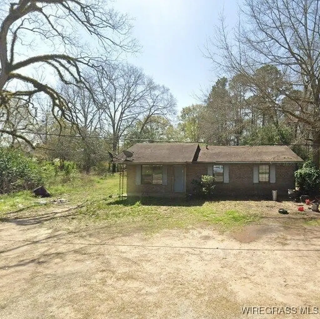 105 Stella Street Evergreen AL 36401
