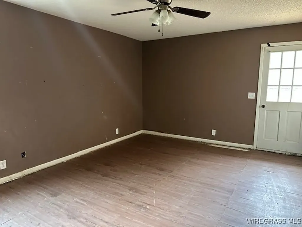 272 County Road 257 New Brockton AL 36351