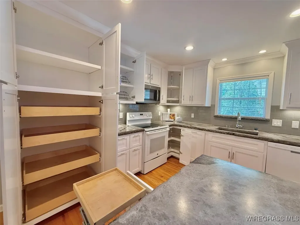 2070 Geneva Highway Enterprise AL 36330