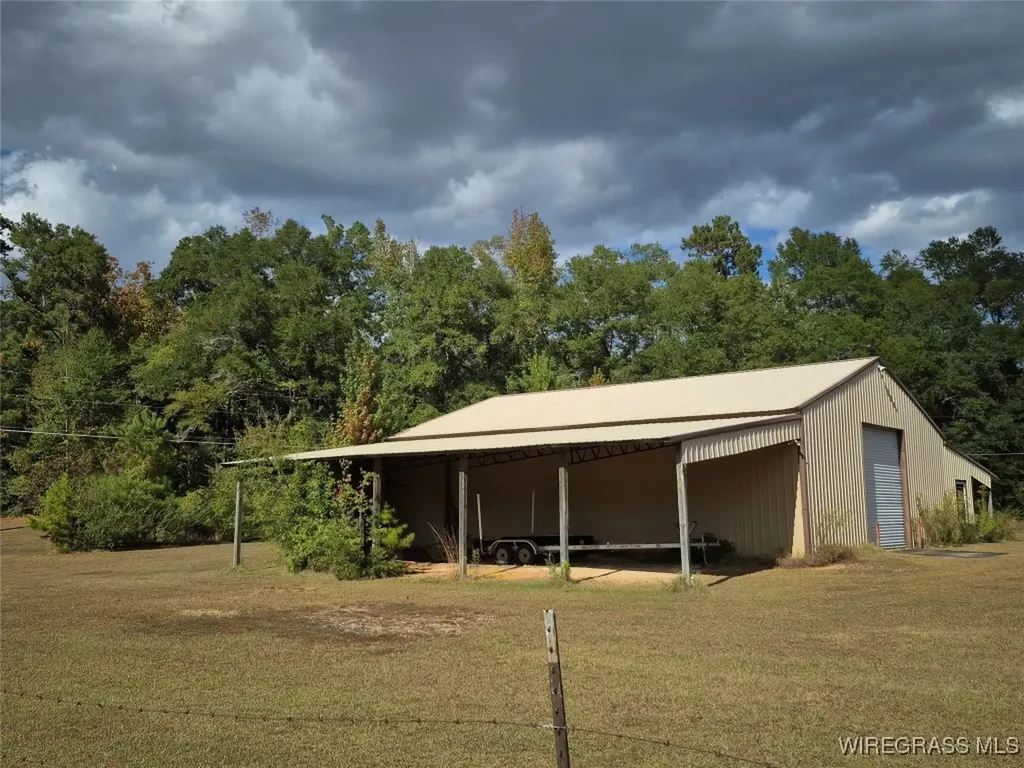 15495 Dunns Bridge Road Andalusia AL 36421
