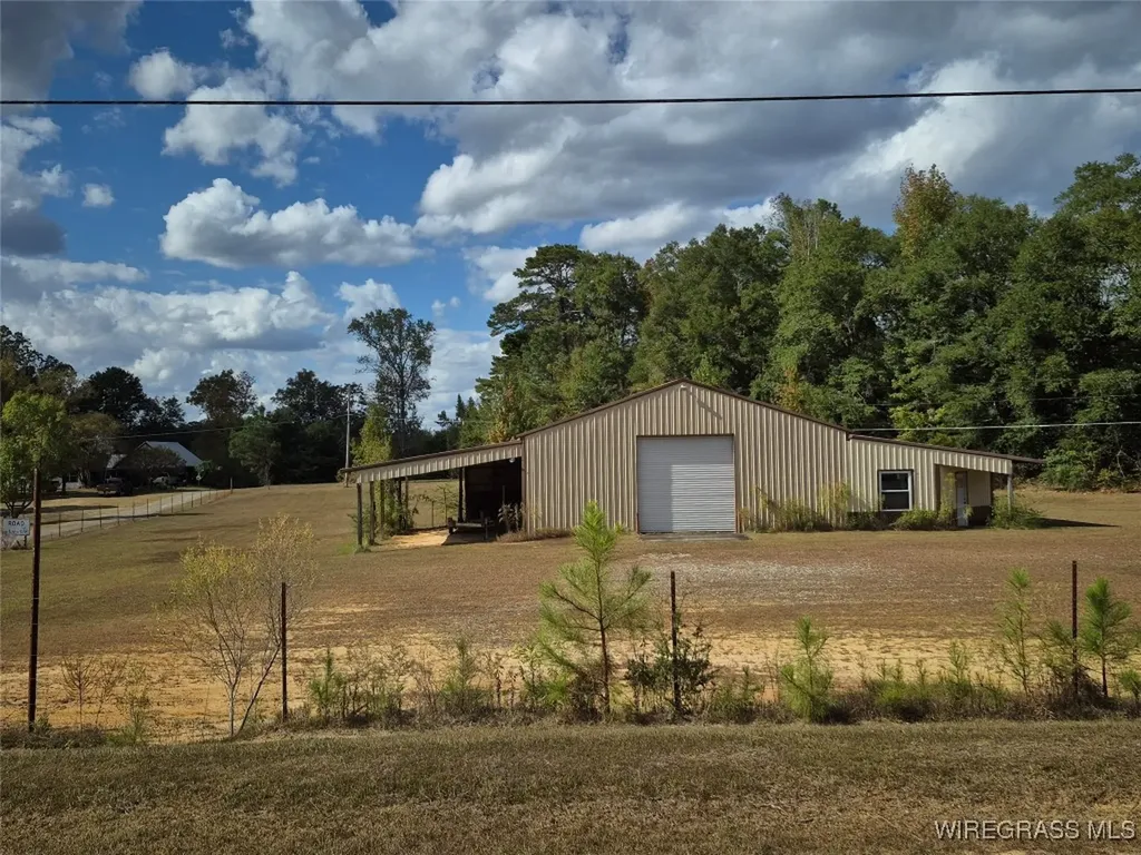 15495 Dunns Bridge Road Andalusia AL 36421
