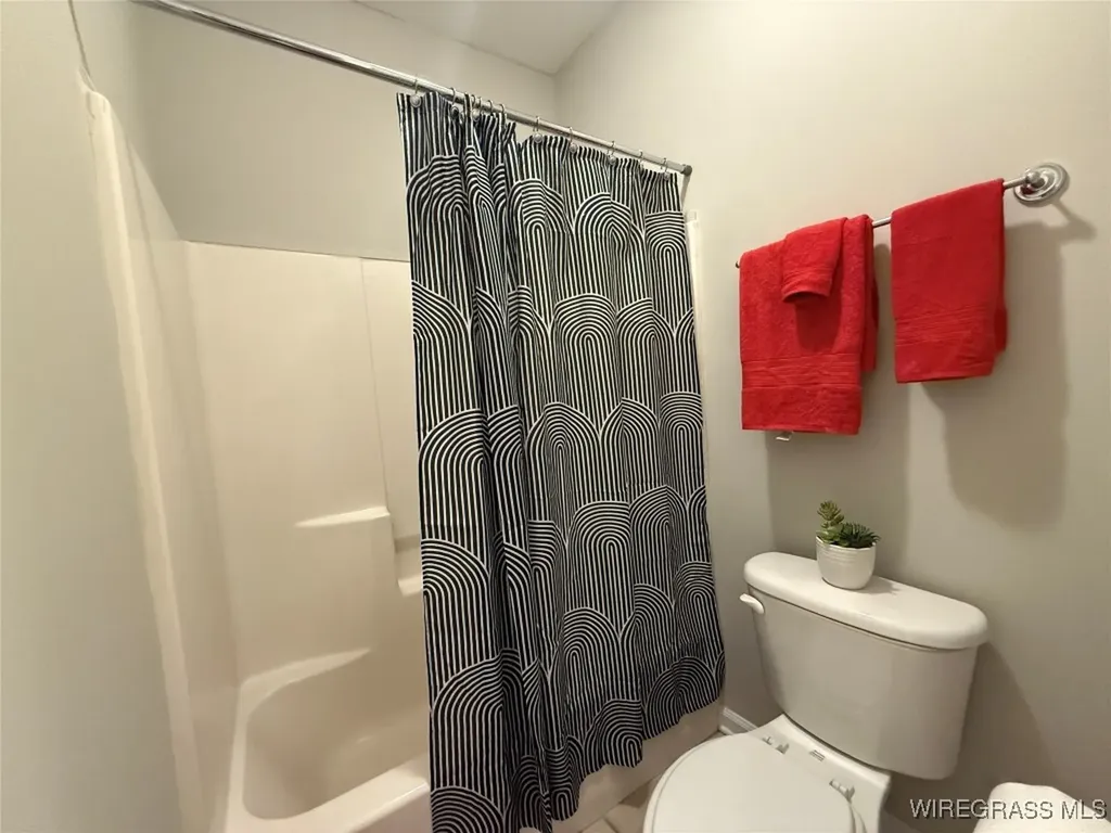 2827 Sparrow Way Enterprise AL 36330