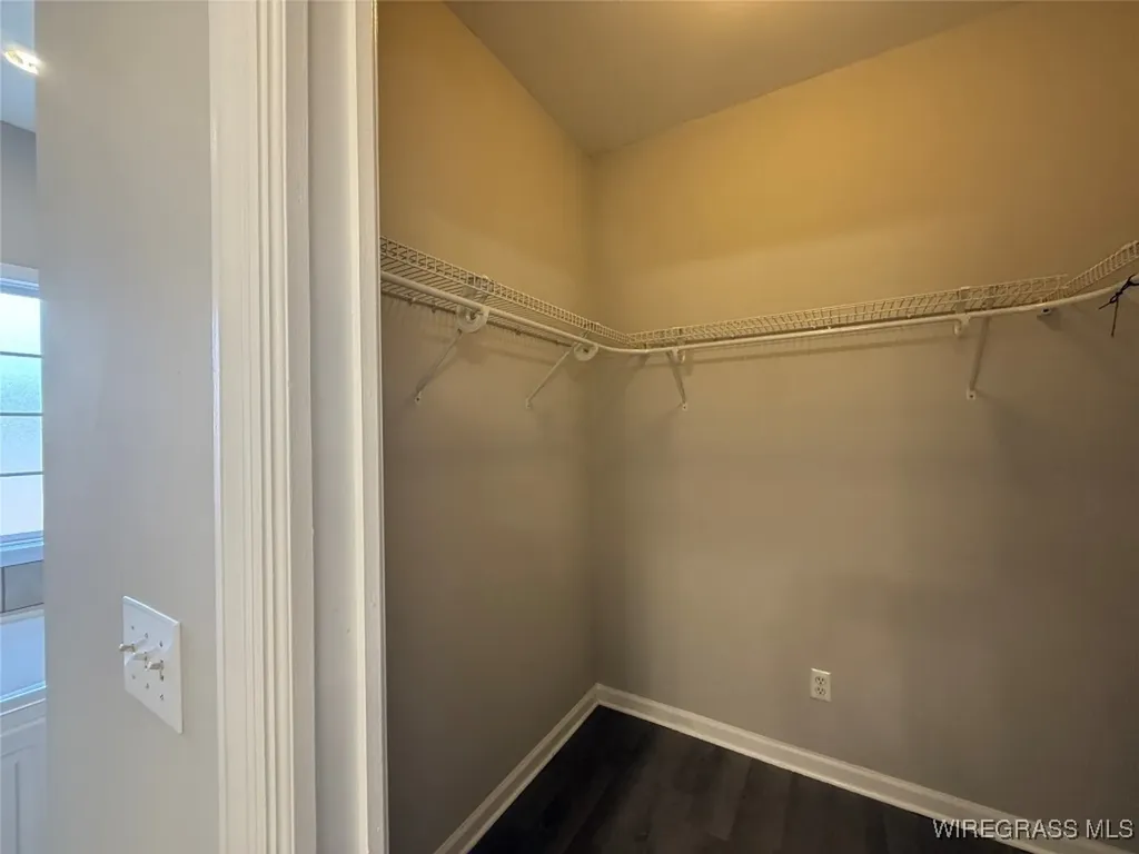 2827 Sparrow Way Enterprise AL 36330