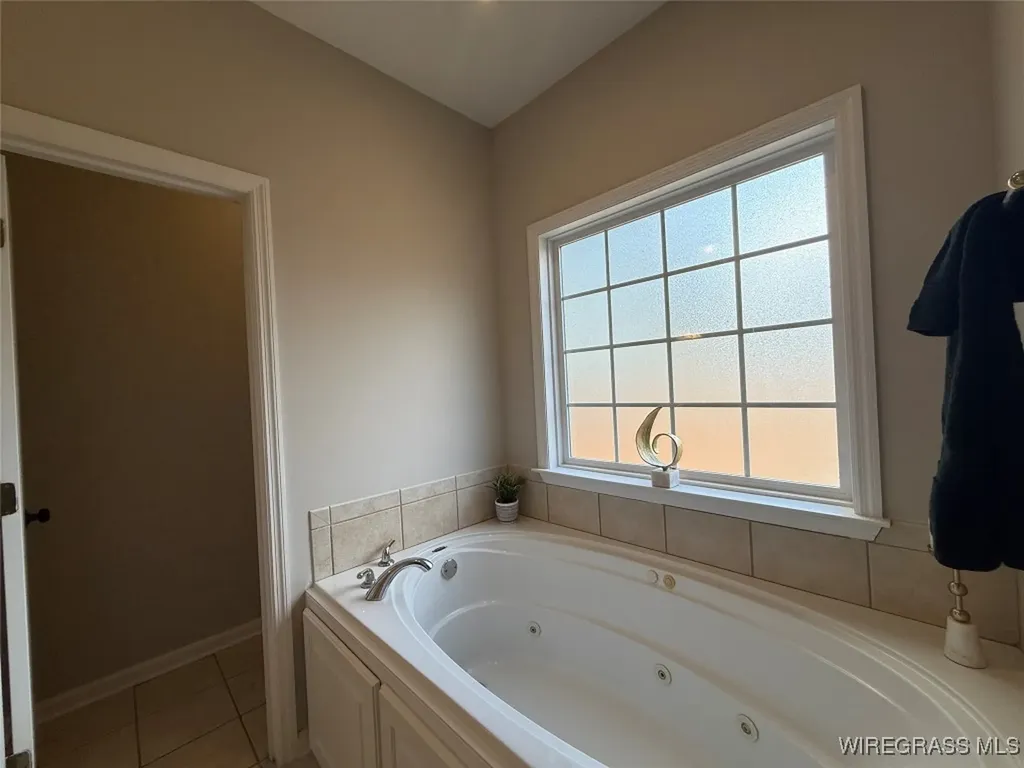 2827 Sparrow Way Enterprise AL 36330