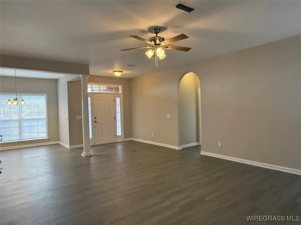 2827 Sparrow Way Enterprise AL 36330