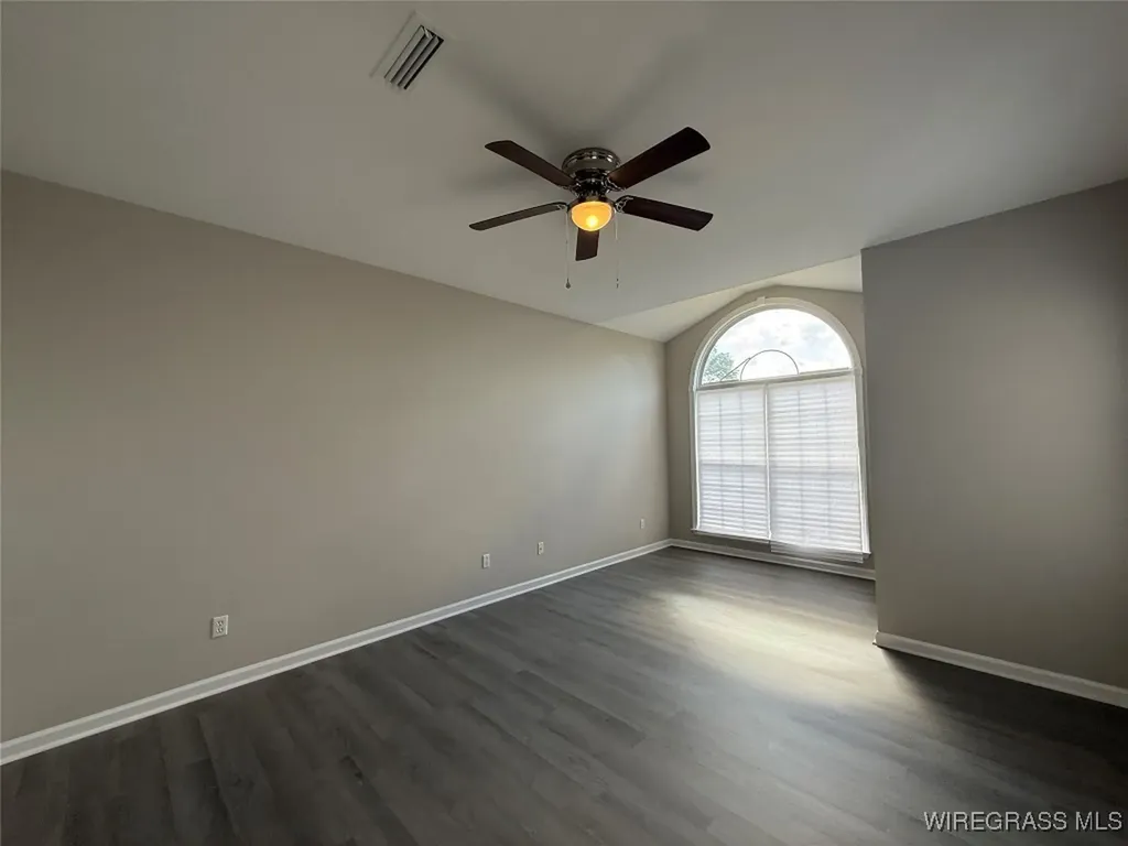 2827 Sparrow Way Enterprise AL 36330