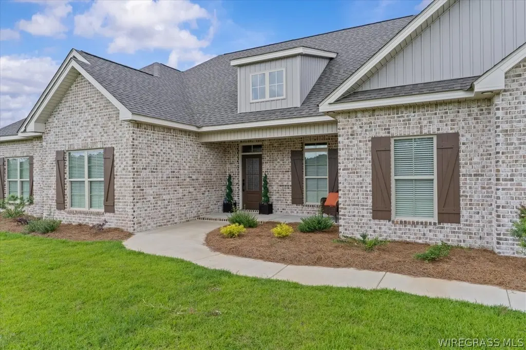 527 County Road 711 Enterprise AL 36330