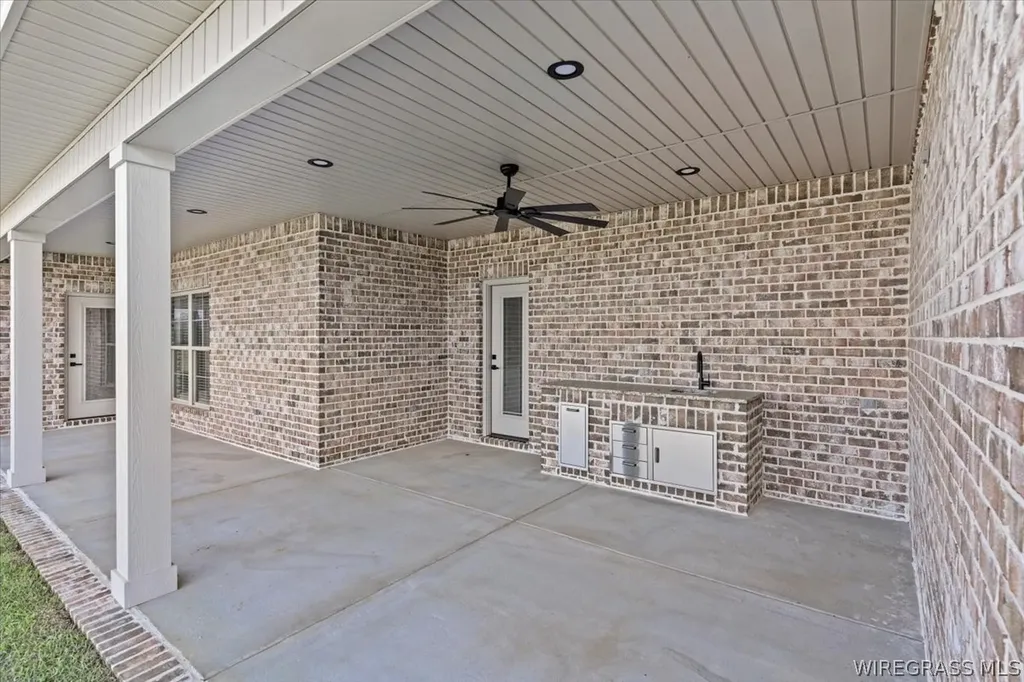 527 County Road 711 Enterprise AL 36330