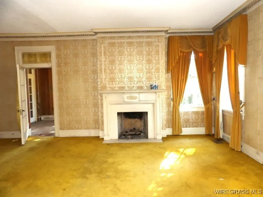 385 E Broad Street Ozark AL 36360