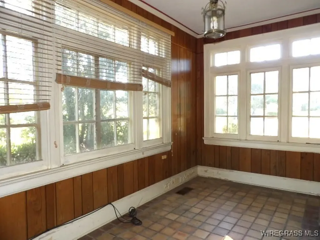 385 E Broad Street Ozark AL 36360