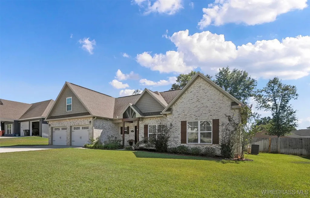 119 Birchwood Place Enterprise AL 36330