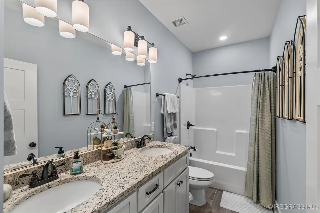 119 Birchwood Place Enterprise AL 36330