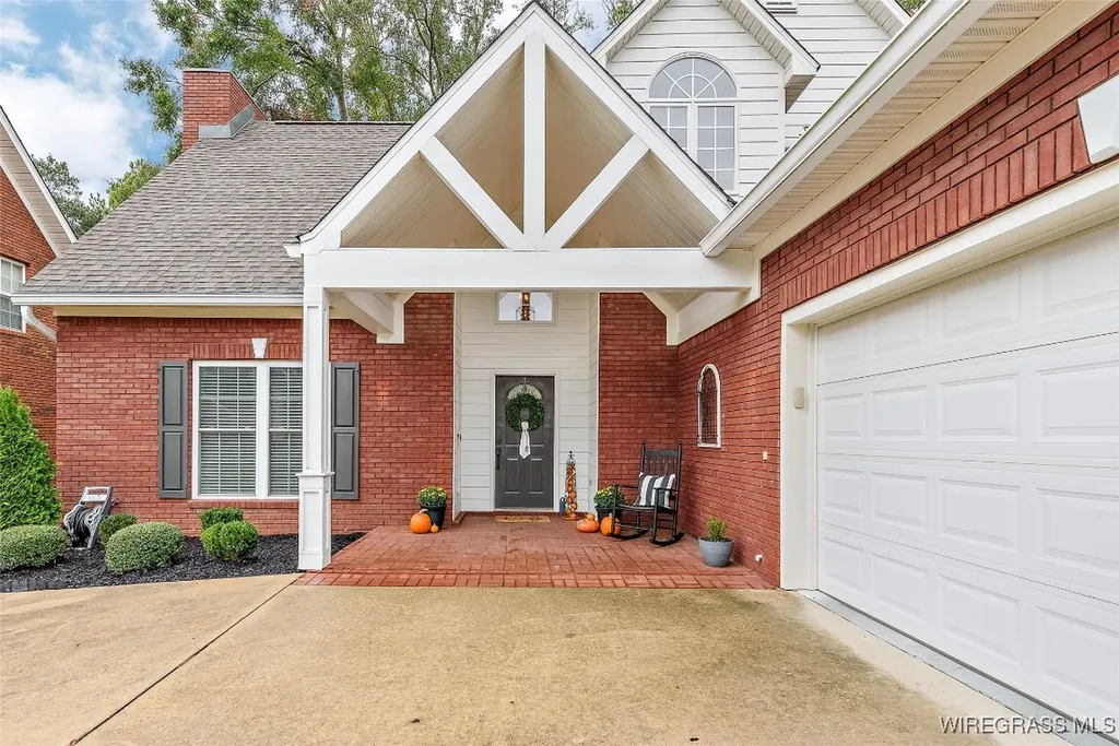 101 E Robertson Court Enterprise AL 36330