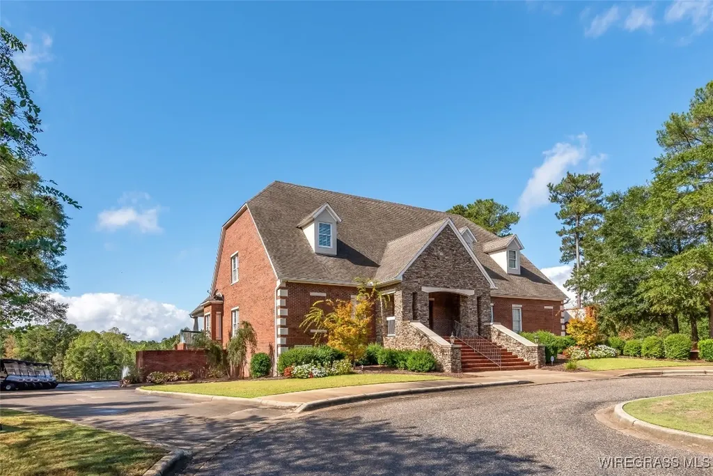 101 E Robertson Court Enterprise AL 36330