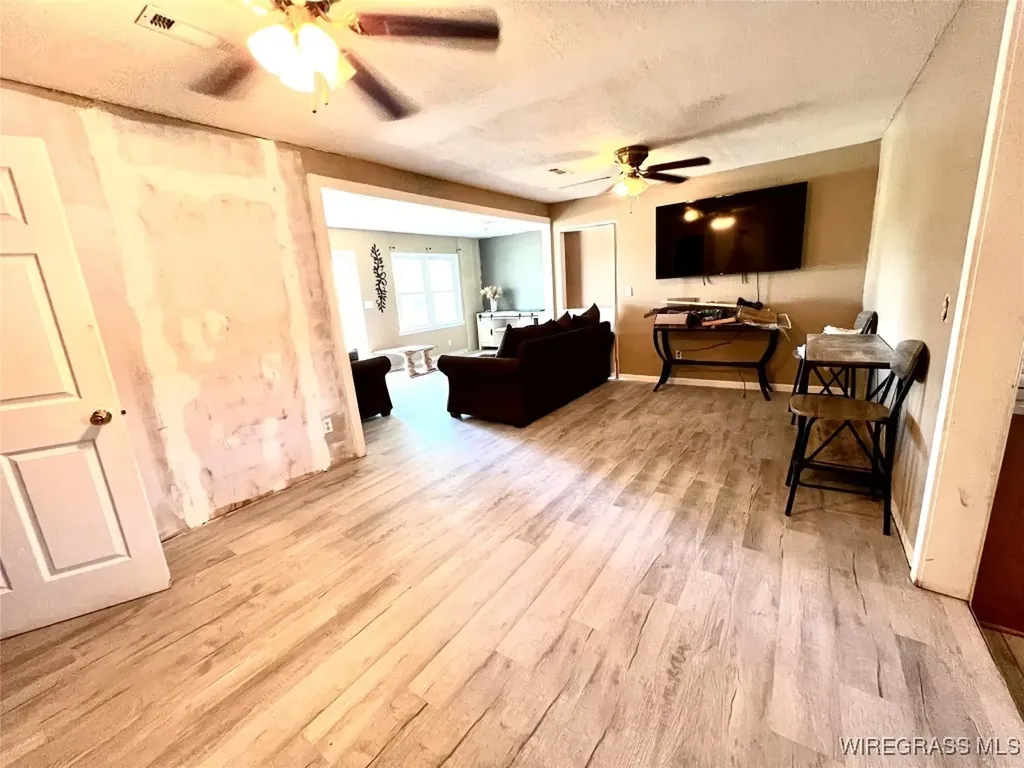 15638 Highway 167 New Brockton AL 36351