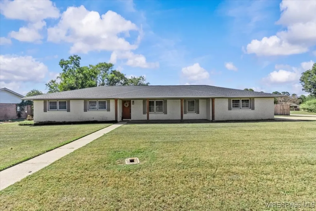 111 Coral Way Enterprise AL 36330