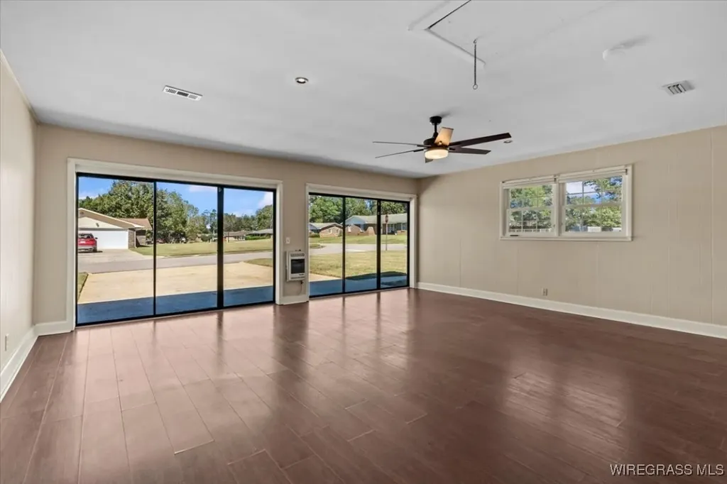 111 Coral Way Enterprise AL 36330