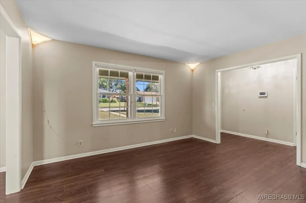 111 Coral Way Enterprise AL 36330