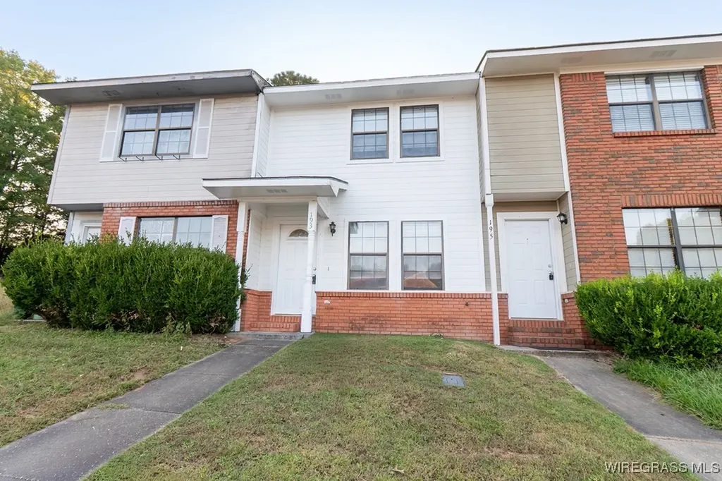 193 Lakeview Drive Daleville AL 36322