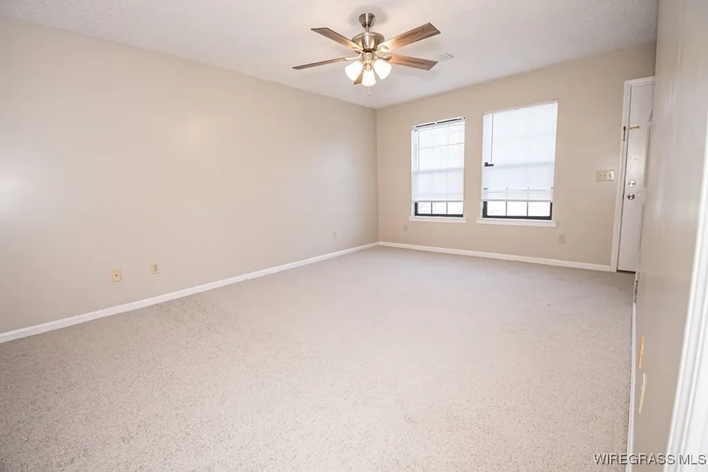 193 Lakeview Drive Daleville AL 36322