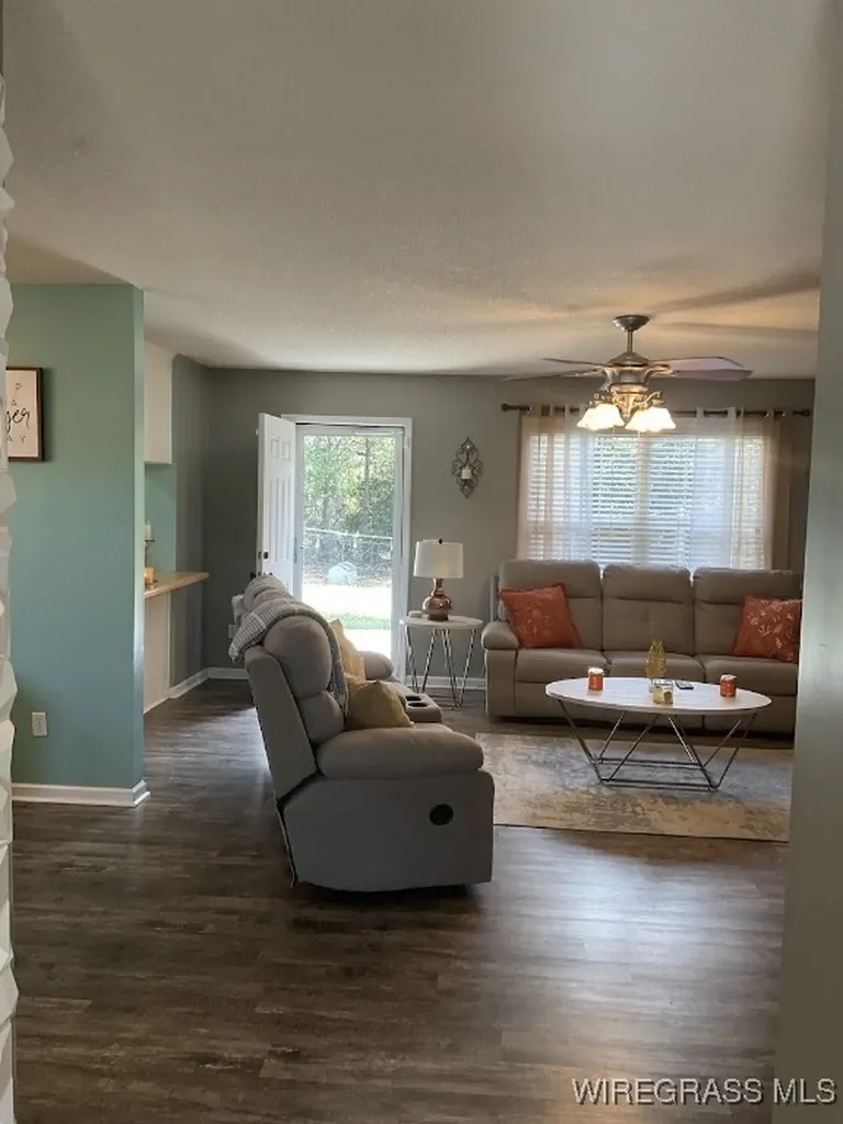 282 Blake Drive Midland City AL 36350