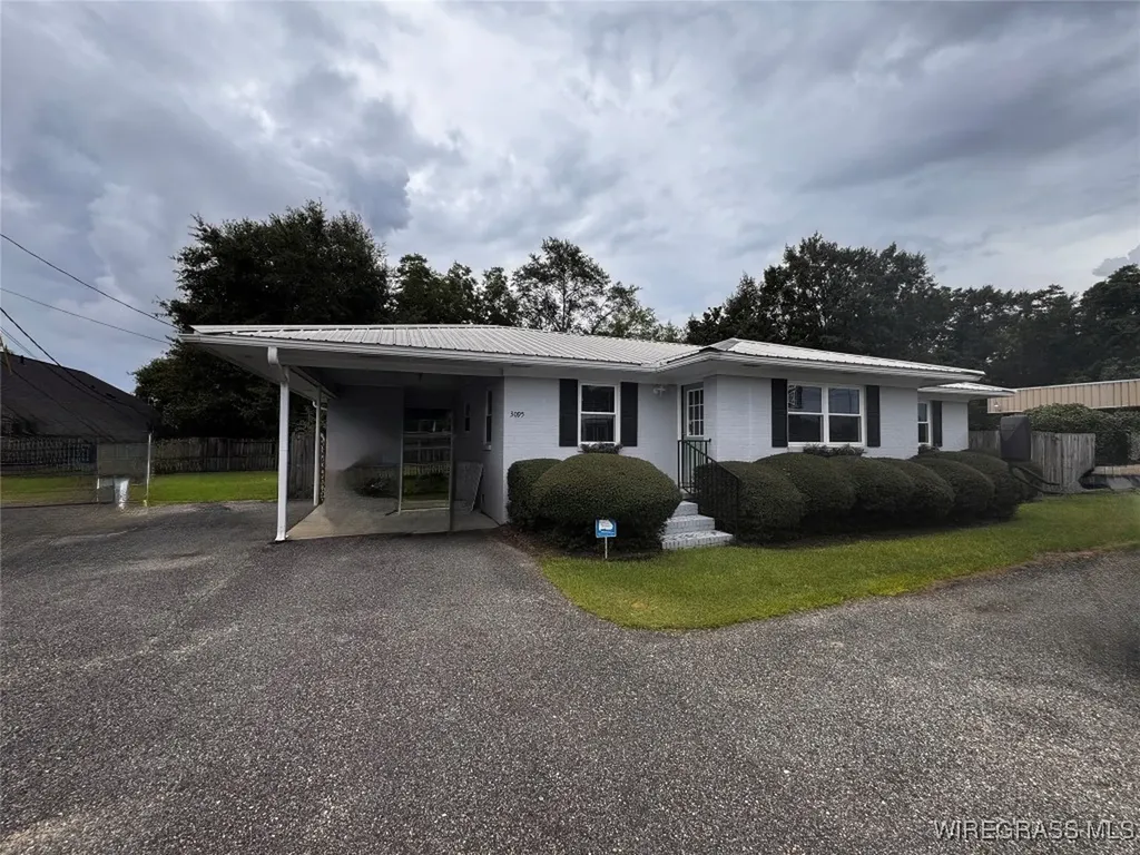 3095 Hartford Highway Dothan AL 36312