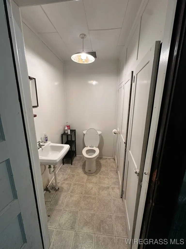 106 S Main Street Brundidge AL 36010