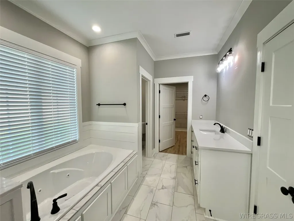 413 Bella Drive Enterprise AL 36330