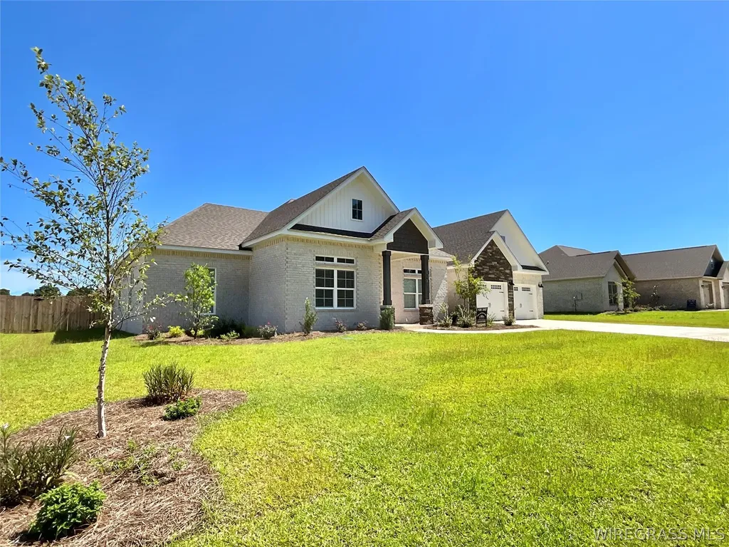 413 Bella Drive Enterprise AL 36330