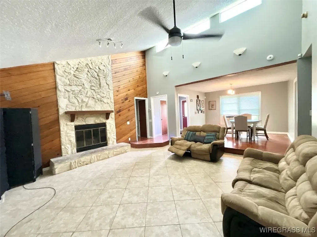 201 Wimbledon Drive Enterprise AL 36330