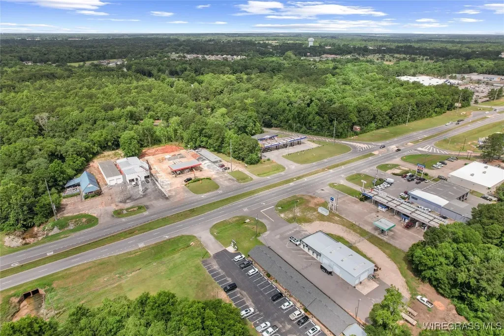 2563 Ross Clark Circle Dothan AL 36301