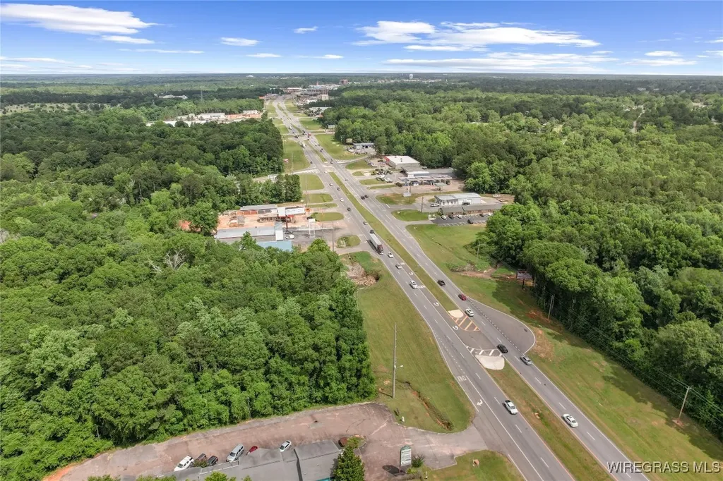 2563 Ross Clark Circle Dothan AL 36301