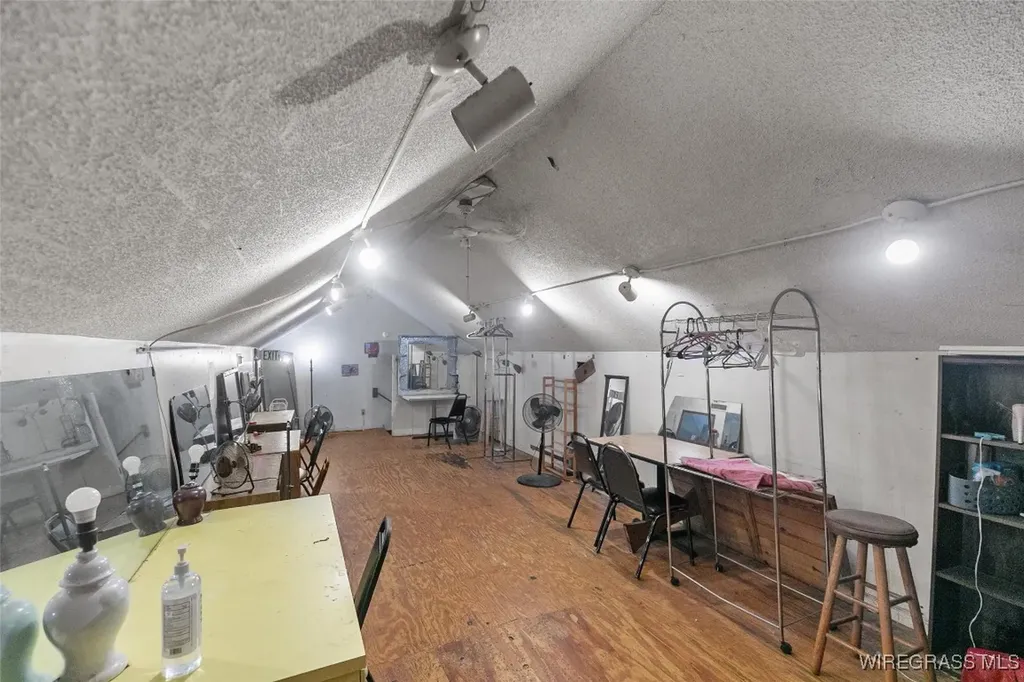 2563 Ross Clark Circle Dothan AL 36301