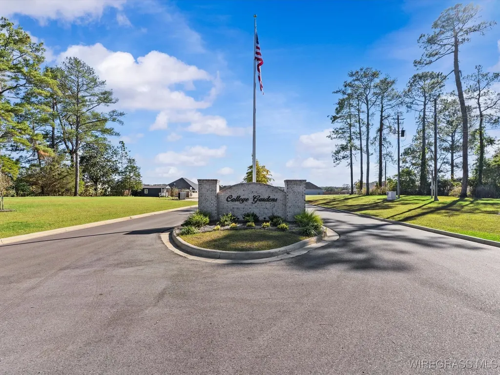 204 Lavender Drive Enterprise AL 36330