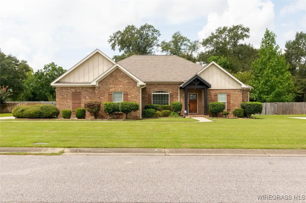 118 Moultrie Drive Dothan AL 36305
