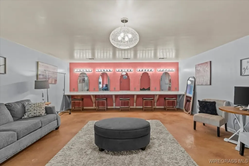 9 County Road 517 Elba AL 36323