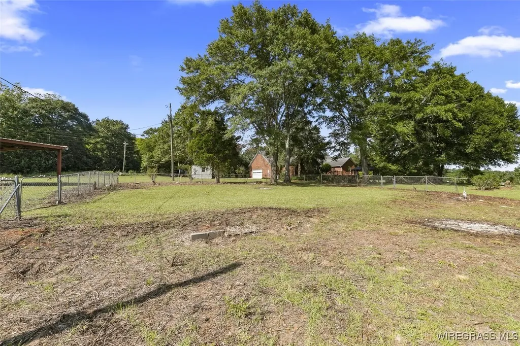 216 Private Road 1428 Enterprise AL 36330