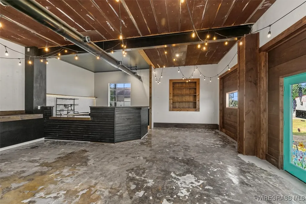 312 N Daleville Avenue Daleville AL 36322