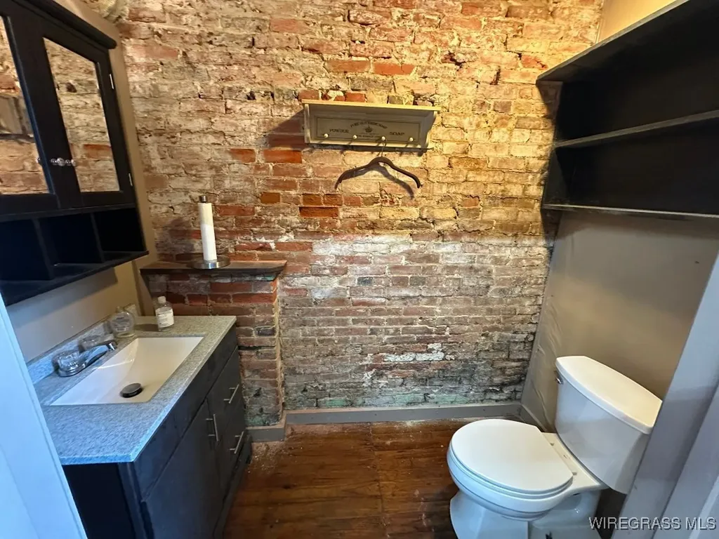 111 S Main Street Brundidge AL 36010