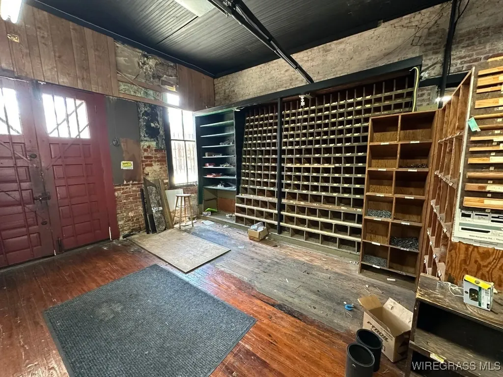 111 S Main Street Brundidge AL 36010