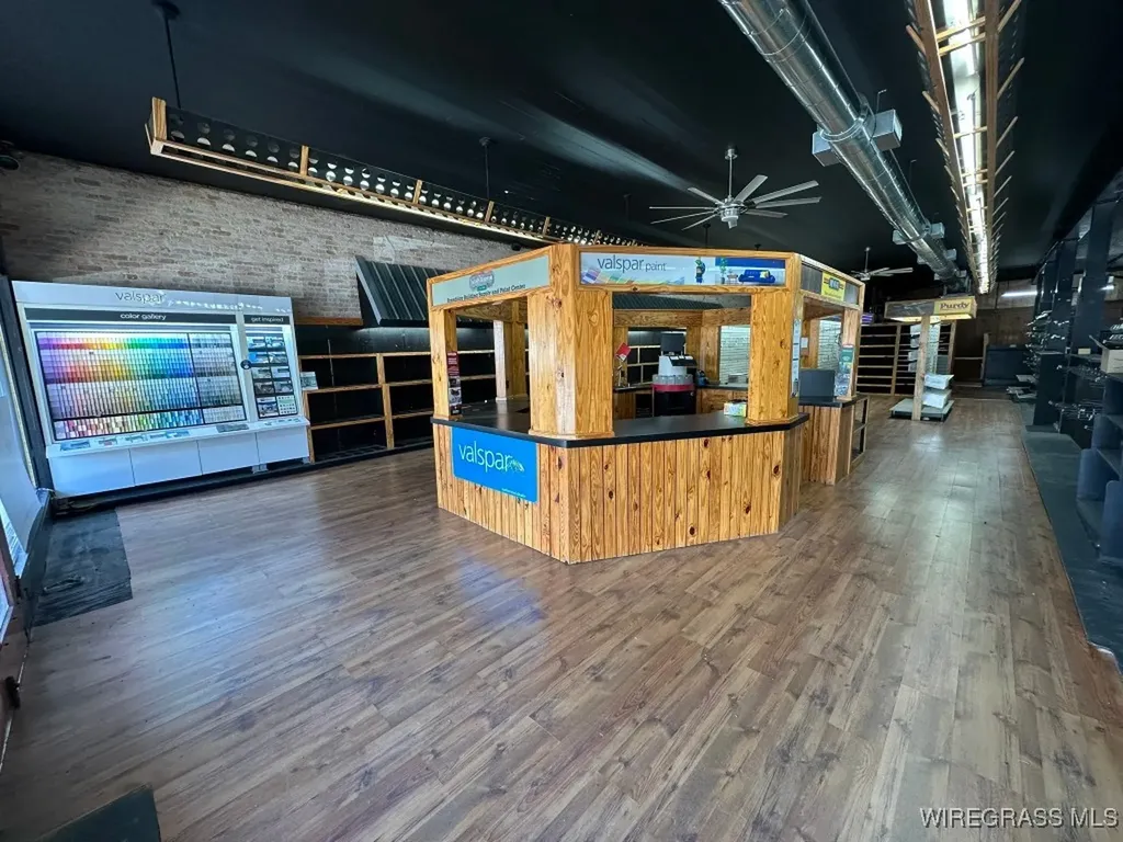 111 S Main Street Brundidge AL 36010