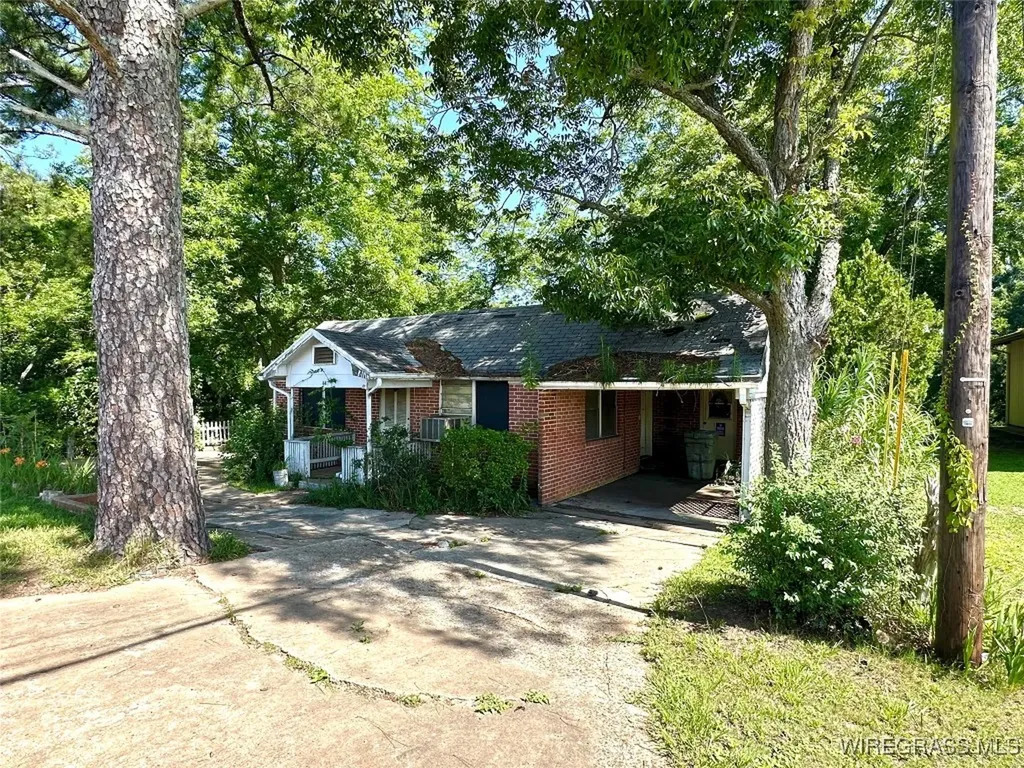 641 Glover Avenue Enterprise AL 36330