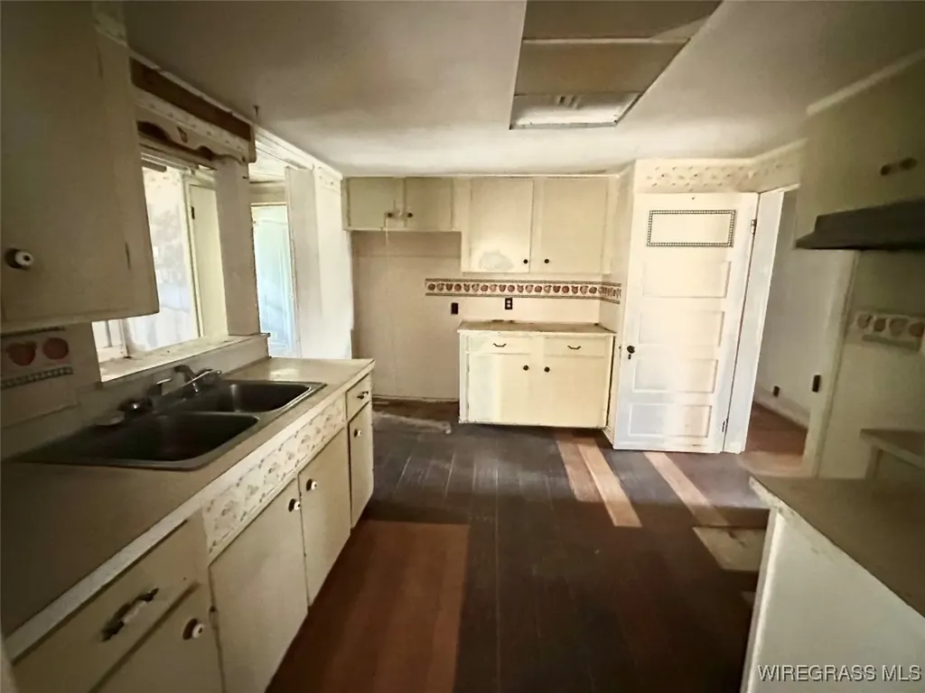 641 Glover Avenue Enterprise AL 36330