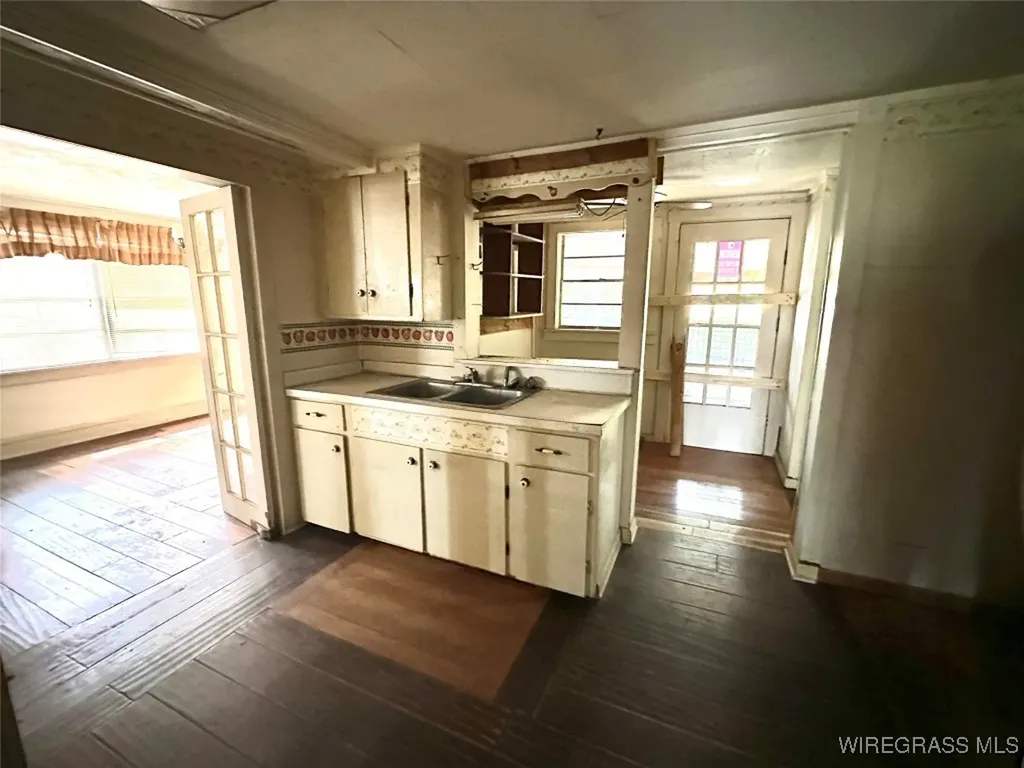 641 Glover Avenue Enterprise AL 36330