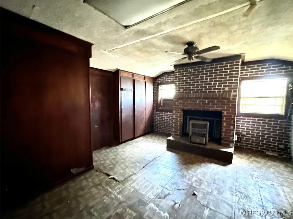 641 Glover Avenue Enterprise AL 36330