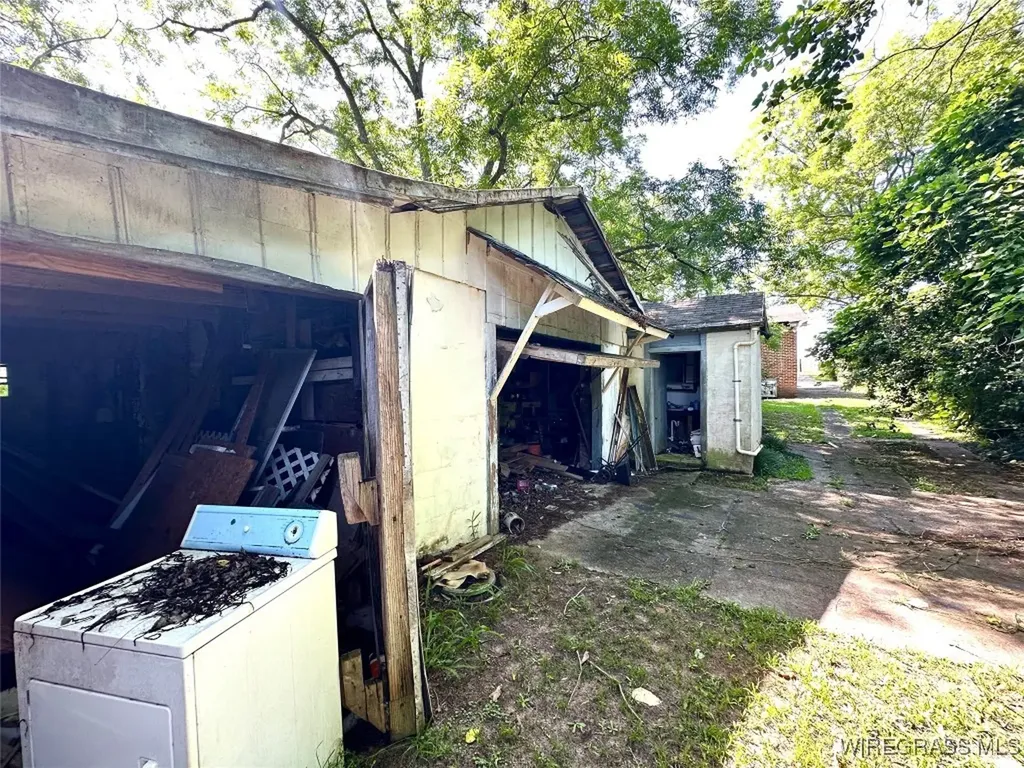 641 Glover Avenue Enterprise AL 36330