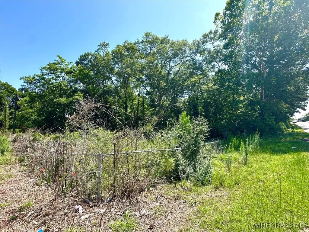 635 Glover Avenue Enterprise AL 36330