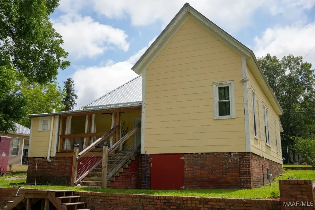 201 Oak Street Andalusia AL 36420